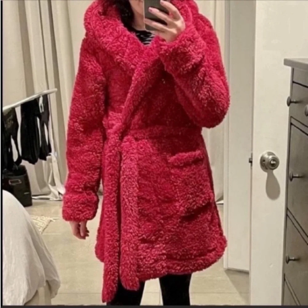 Anthropologie Sherpa Hooded Robe Magenta Belted Cozy Lounge Coat Large NWT - Picture 4 of 7